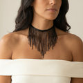 Choker negro con flecos beads para elevar look día a día sofisticado elegante
